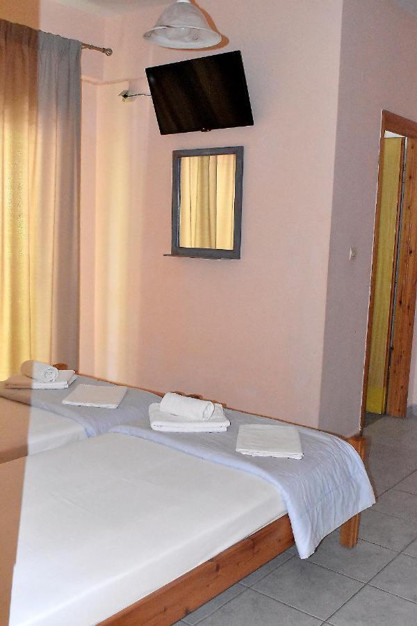 Lemonia Hotel Paralía Buitenkant foto