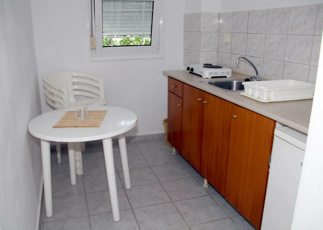Lemonia Hotel Paralía Buitenkant foto