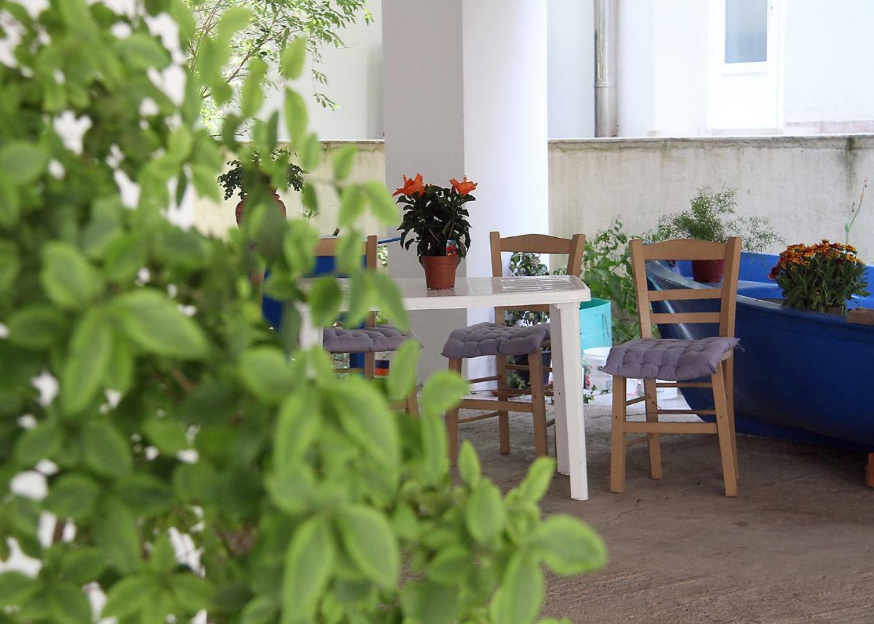 Lemonia Hotel Paralía Buitenkant foto